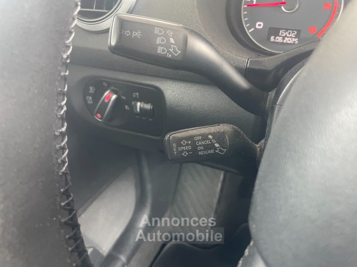 Audi A3 (8P Phase 2) 16 TDI 90ch Sportback Ambition / Origine France - 18