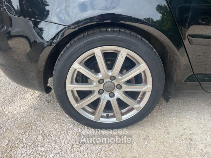 Audi A3 (8P Phase 2) 16 TDI 90ch Sportback Ambition / Origine France - 28