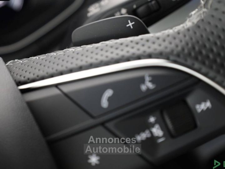 Audi Q5 55 TFSI e 367ch S line quattro S tronic 7 - 16