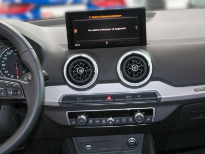 Audi Q2 30 TDI 116 S tronic 7 Advanced Faible km   - 11