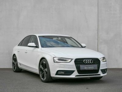 Audi A4 20TDi - LEDER - XENON - NAVI - PDC V&A - ZETELVERWARMING -   - 2