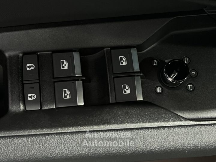 Audi Q4 E-Tron 45 285 ch 82 kWh S line - 9