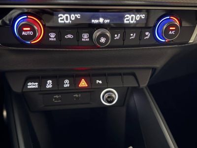Audi A1 Sportback 35 TFSI 150 ch S tronic 7 S Line   - 14