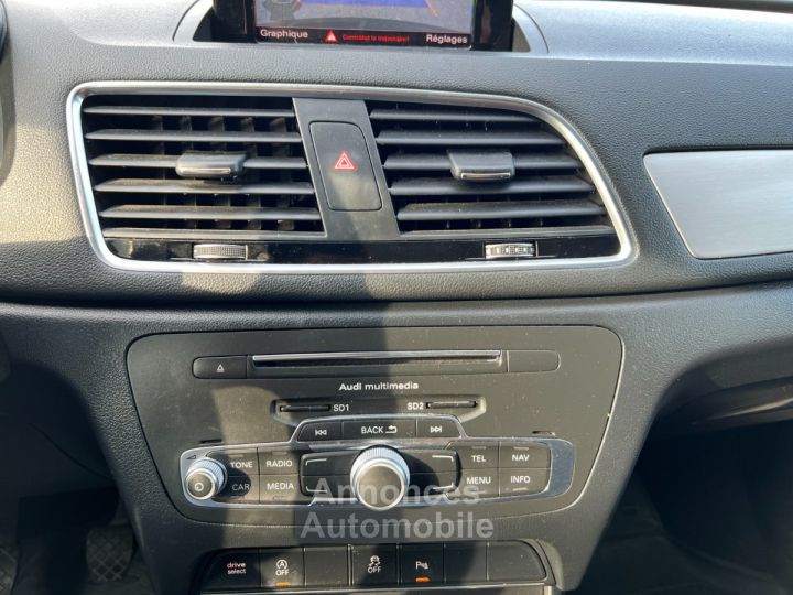 Audi Q3 20 TDI 120 ch Midnight Series - CAM - CLIM AUTO - DRIVE SELECT - 21
