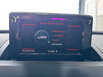 Audi Q3 Ambition Luxe Quattro 150 ch 20 TDI Radar AV/AR - Feux LED Auto - Bluetooth   - 10