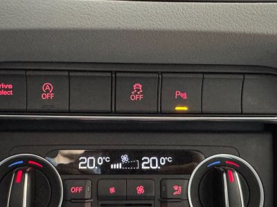 Audi Q3 Ambition Luxe Quattro 150 ch 20 TDI Radar AV/AR - Feux LED Auto - Bluetooth   - 14