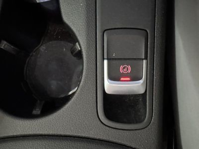 Audi Q3 Ambition Luxe Quattro 150 ch 20 TDI Radar AV/AR - Feux LED Auto - Bluetooth   - 17