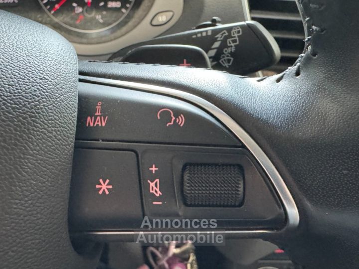 Audi Q3 Ambition Luxe Quattro 150 ch 20 TDI Radar AV/AR - Feux LED Auto - Bluetooth - 19