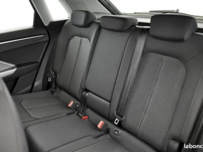 Audi Q3 II 45 TFSI e 245ch Design S tronic 6   - 5