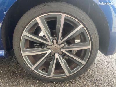 Audi A1 14 TFSI 135CH S-LINE %2B RADAR AV%2BAR   - 11