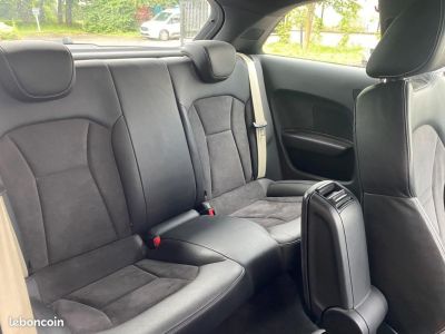 Audi A1 14 TFSI 135CH S-LINE %2B RADAR AV%2BAR   - 18