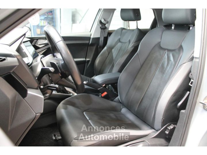 Audi A1 Sportback 10 30 TFSI - 110 - BV S-Tronic 2019 Design Luxe - 11