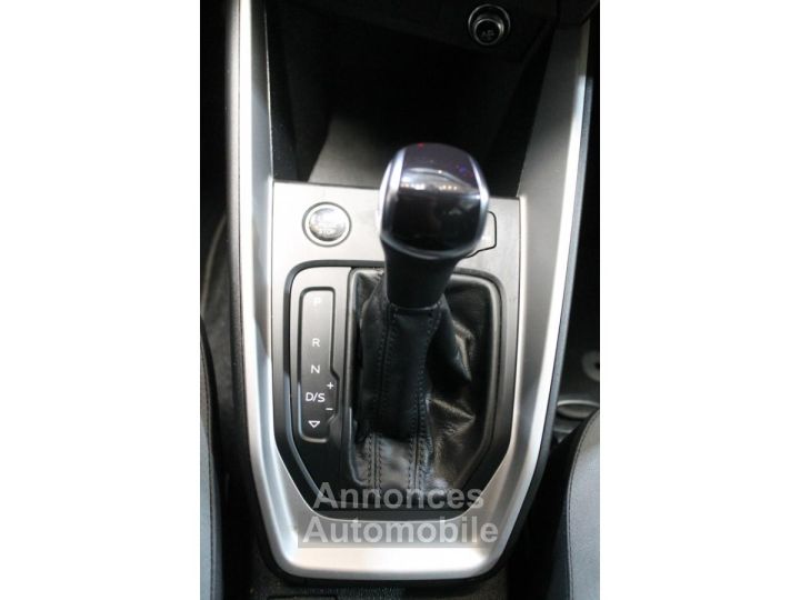 Audi A1 Sportback 10 30 TFSI - 110 - BV S-Tronic 2019 Design Luxe - 16