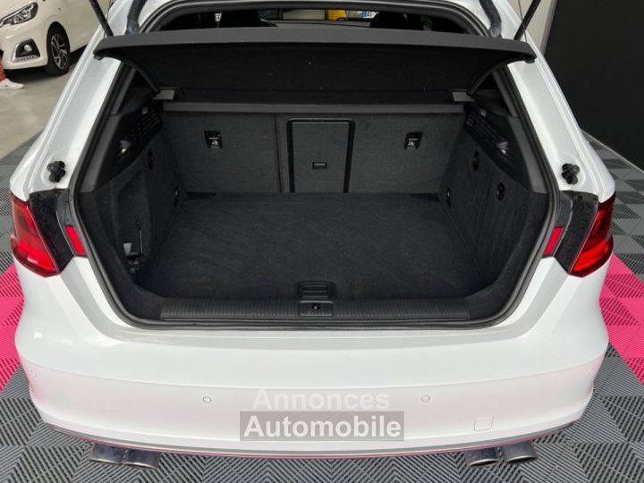 Audi S3 SPORTBACK 20 TFSI 300 Quattro S-Tronic 6 - 7