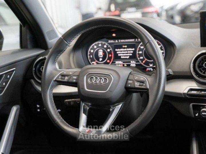 Audi Q2 35 TFSI 150ch S line S tronic 7 - 11