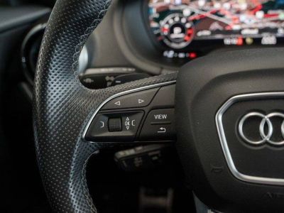 Audi Q2 35 TFSI 150ch S line S tronic 7   - 13