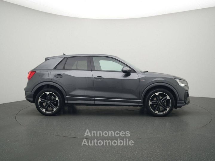Audi Q2 35 TFSI 150ch S line S tronic 7 - 4