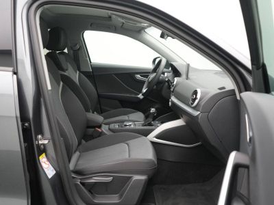 Audi Q2 35 TFSI 150ch S line S tronic 7   - 6