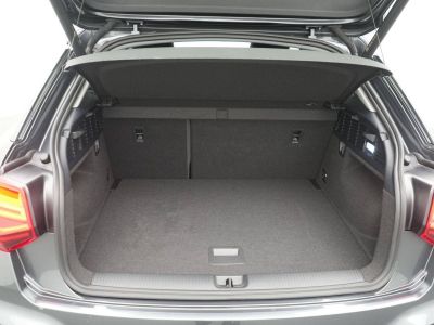 Audi Q2 35 TFSI 150ch S line S tronic 7   - 12