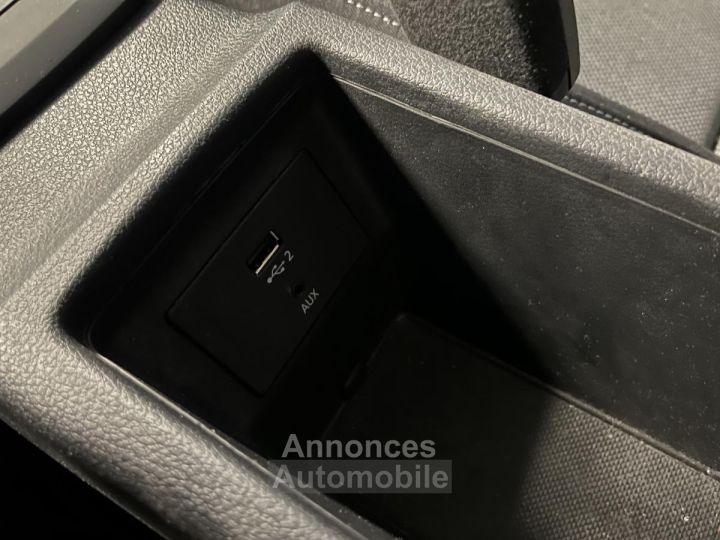 Audi Q2 20 30 TDI - 116 S-LINE - 38