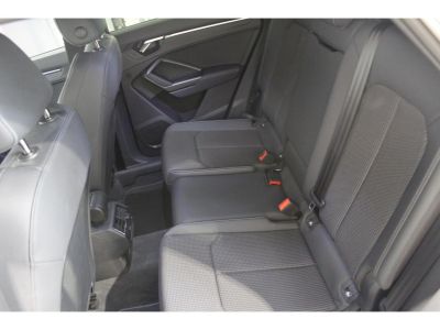 Audi Q3 20 TDI - 150 - BV S-tronic  S-Line PHASE 2   - 12