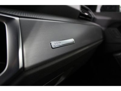 Audi Q3 20 TDI - 150 - BV S-tronic  S-Line PHASE 2   - 23
