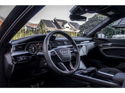 Audi e-tron Q8 Sportback Quattro 55 S-LINE - GARANTIE - ENTRETIEN COMPLET   - 8
