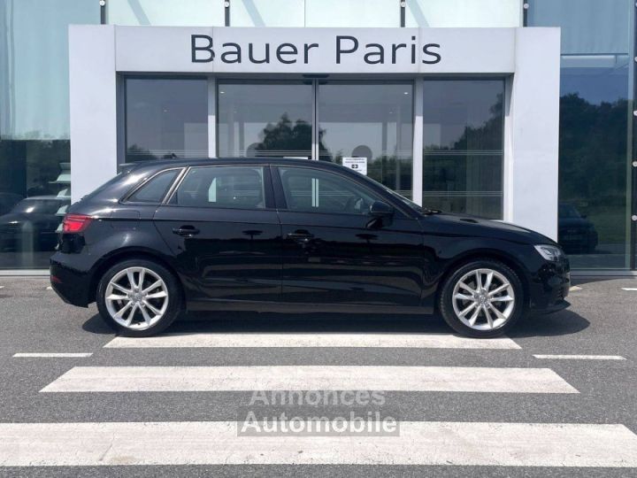 Audi A3 Sportback 35 TFSI CoD 150 S tronic 7 Sport - 2
