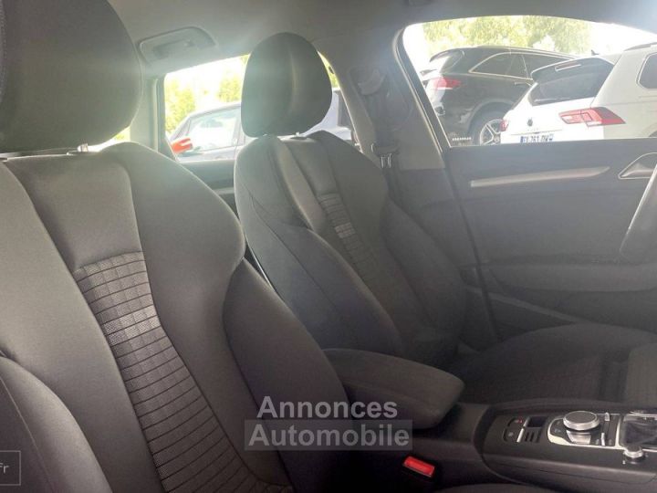 Audi A3 Sportback 35 TFSI CoD 150 S tronic 7 Sport - 10