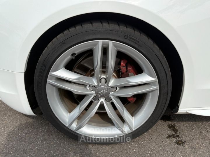 Audi S5 cabriolet v6 30 tfsi 333 quattro s tronic avec sieges chauffant radar avant et arriere climatisation auto echappement sport - 21