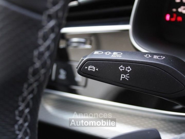 Audi Q8 (2) 30 55 TFSIE 394 QUATTRO S LINE TIPTRONIC 8 - 10