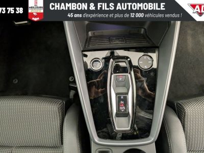 Audi A3 Sportback NOUVELLE 45 TFSI E HYBRIDE RECHARGEABLE 272 S tronic 6 S line   - 13