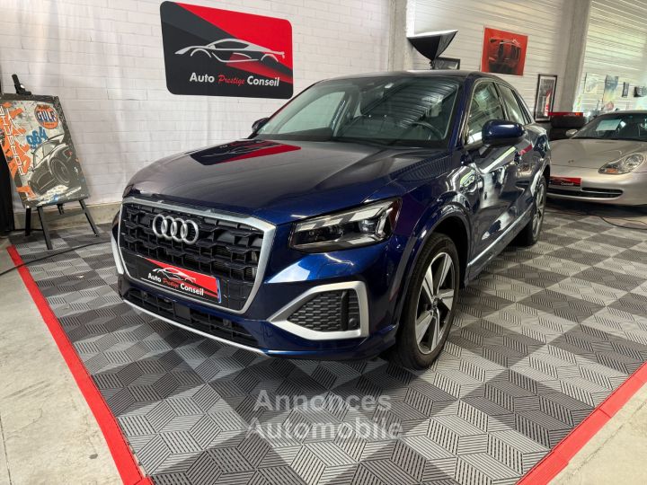 Audi Q2 35 TFSI 150 S tronic 7 Design Luxe - 4