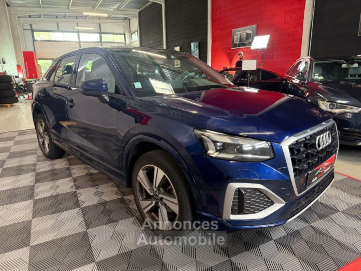 Audi Q2 35 TFSI 150 S tronic 7 Design Luxe - 5