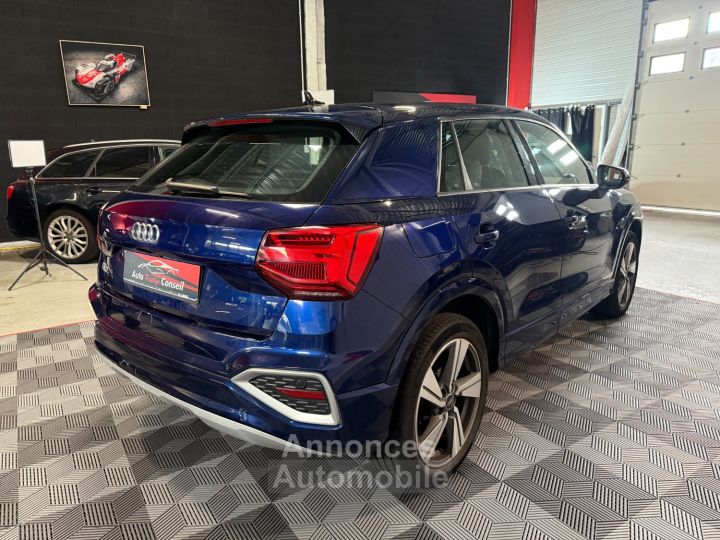 Audi Q2 35 TFSI 150 S tronic 7 Design Luxe - 13