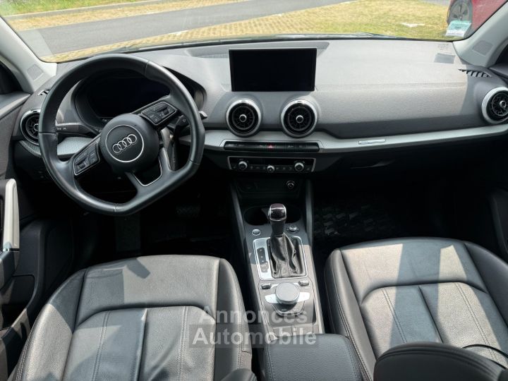 Audi Q2 35 TFSI 150 S tronic 7 Design Luxe - 25
