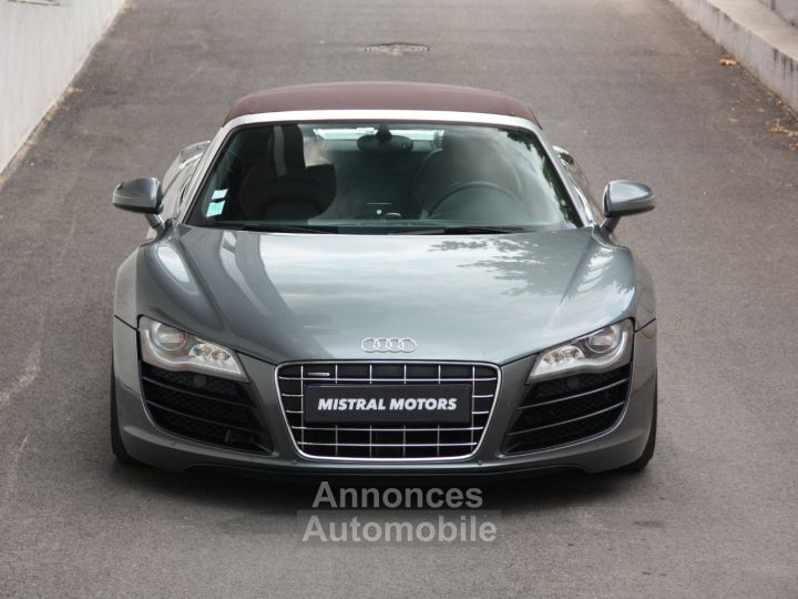 Audi R8 Spyder V10 R-tronic 525 cv - 2