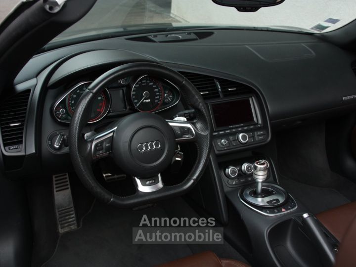 Audi R8 Spyder V10 R-tronic 525 cv - 8