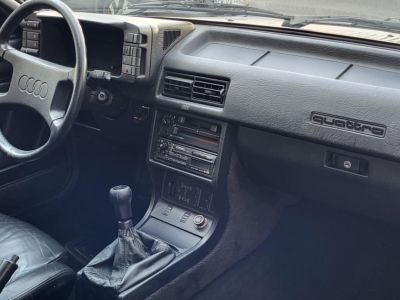 Audi Quattro 22 TURBO 200   - 10