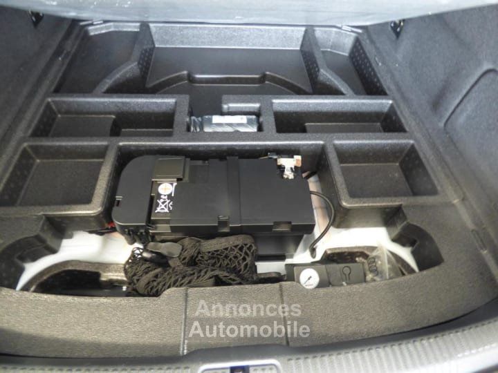 Audi RS3 BERLINE Berline 25 TFSI 400 S tronic 7 Quattro - 27