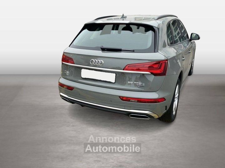 Audi Q5 II 55 TFSI e 367ch S line quattro - 11