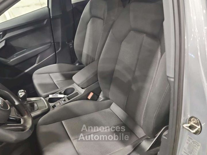 Audi A3 Sportback 30TFSi Advanced LED-CRUISE-NAVI-VIRTUAL - 6