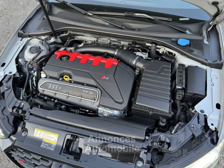 Audi RS3 Sportback - immat FR, sièges diamants, pack design RS, échap RS, B&O, magnetic, matrix - 37