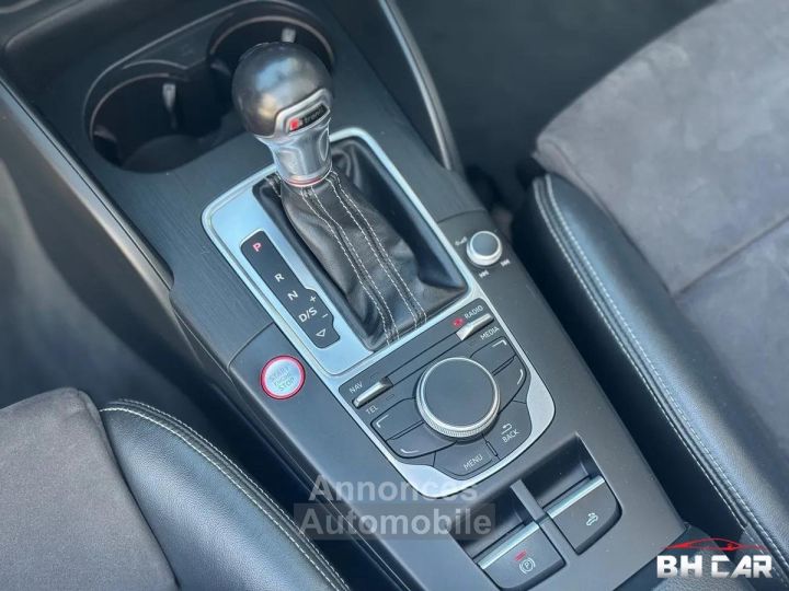 Audi S3 quattro 20 tfsi 16v s-tronic 6 300cv - 15