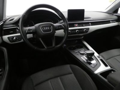 Audi A4 35 TFSI 150CH BUSINESS LINE S TRONIC 7   - 6
