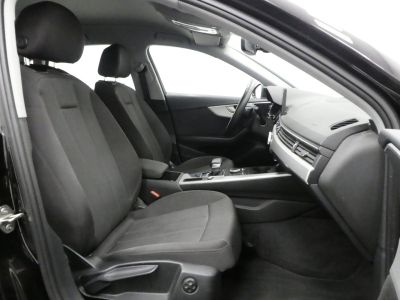 Audi A4 35 TFSI 150CH BUSINESS LINE S TRONIC 7   - 7