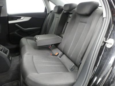 Audi A4 35 TFSI 150CH BUSINESS LINE S TRONIC 7   - 8