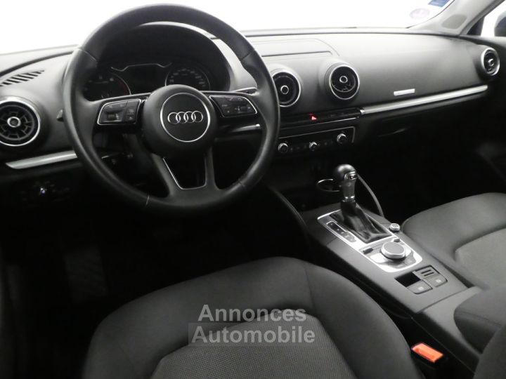 Audi A3 Sportback 35 TFSI 150CH COD BUSINESS LINE S TRONIC 7 EURO6D-T - 6