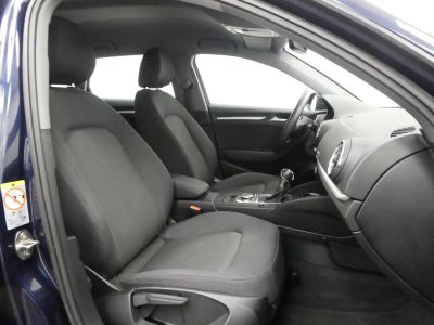 Audi A3 Sportback 35 TFSI 150CH COD BUSINESS LINE S TRONIC 7 EURO6D-T   - 7