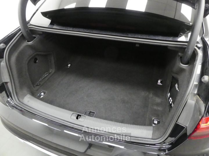 Audi A4 30 TDI 136CH BUSINESS LINE S TRONIC 7 7CV - 5